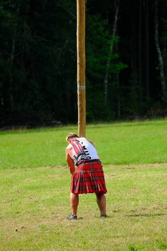 Highland games patří k nejstarším tradicím Skotska. Počátek her lze nalézt již v druhé polovině 11. století.
