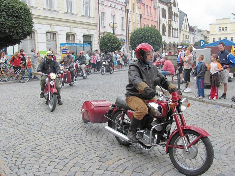 Veteránisti Lanškroun na Lanškrounské kopě. 