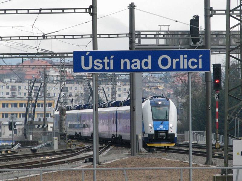 Rekonstrukce železničního uzlu Ústí nad Orlicí skončila.