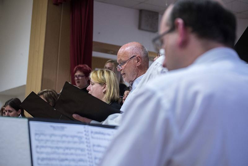 Festival Bennewitz zakončil Bendl s hosty