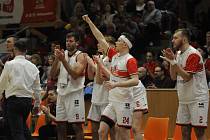 Pardubičtí basketbalisté udolali po prodloužení USK Praha.