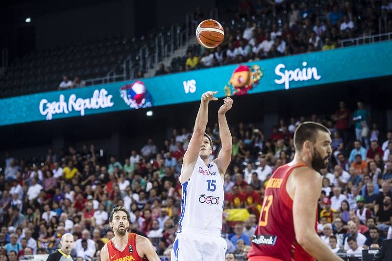 Z basketbalového duelu Česko - Španělsko na ME  2017.