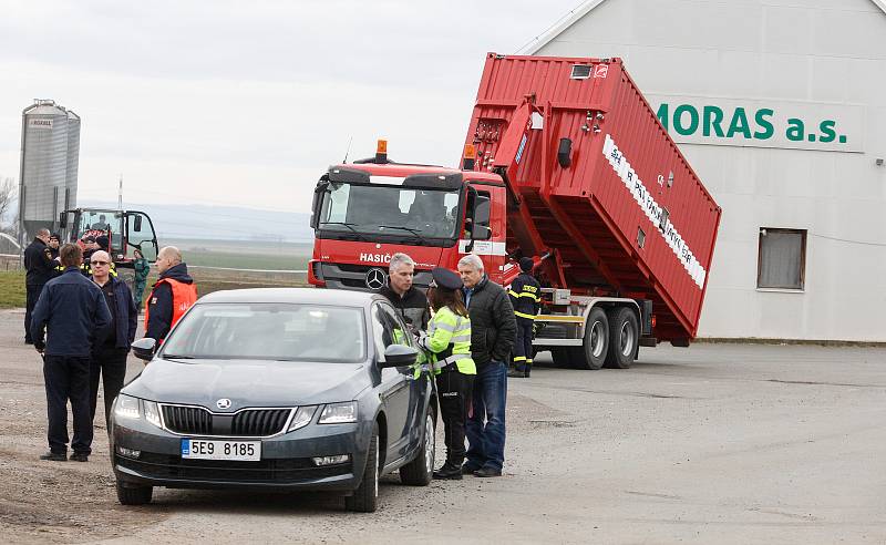 V Česku je druhé ohnisko ptačí chřipky. Nemoc se objevila v komerčním chovu Moras Moravany ve Slepoticích na Pardubicku.