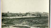 Výstavba válečné nemonice v Pardubicích v roce 1914/1915.