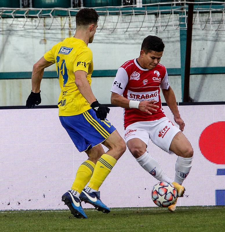 Fotbalová FORTUNA:LIGA: FK Pardubice - FC Fastav Zlín.