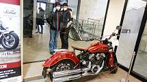 Výstava ke 120. výročí značek legendárních motocyklů Indian Motorcycle a Royal Enfield.