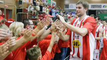 Ondřej Kohout z profi basketbalisty truhlářem