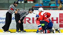 Hokejový Mountfield Cup: HC Dynamo Pardubice - HC Davos.