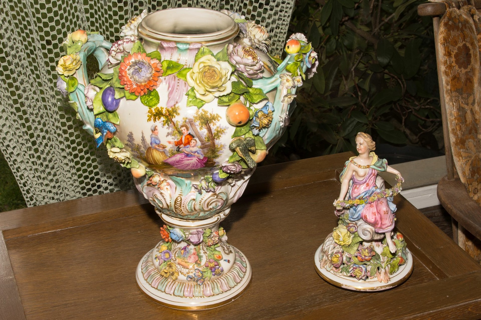 FOTO: Muzeum koupilo přes sto let generacemi předávanou vázu - Pardubický  deník