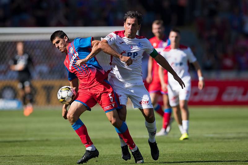 FC Viktoria Plzeň vs. FK Pardubice.