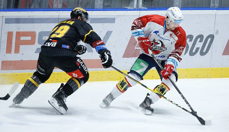 Hokejová extraliga: HC Dynamo Pardubice - HC Verva Litvínov.