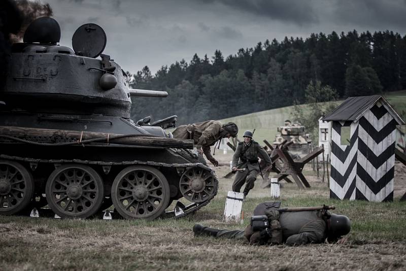 Cihelna 2016. Ukázky bojů druhé světové války.