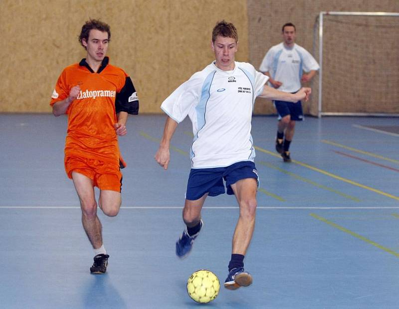 FC Rotunda - SK Pardubičky 7:3 (2:2)