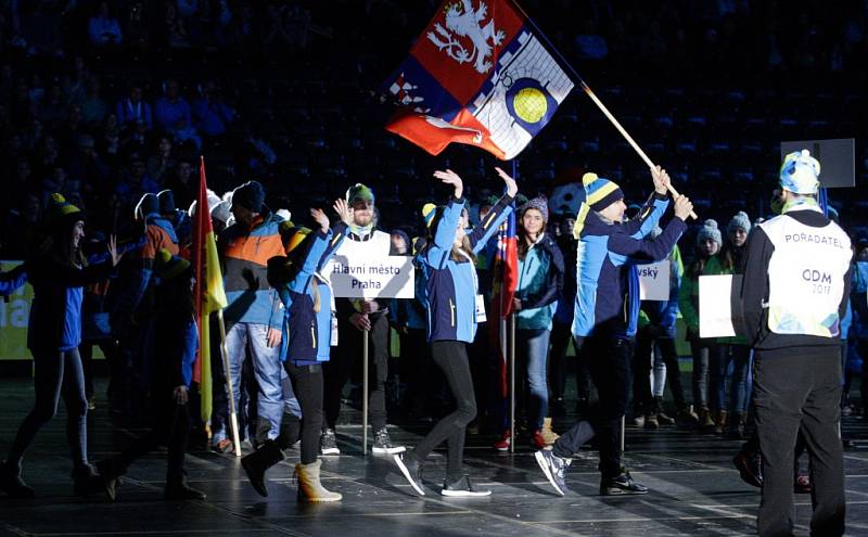 Slavnostní zahájení her VIII. zimní olympiády dětí a mládeže České republiky v pardubické Tipsport Areně.