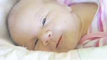 Lara Bartalová se narodila 1. prosince v 8:31 hodin. Měřila 49 centimetrů a vážila 3630 gramů. Maminka Andrea a tatínek Petr jsou z Pardubic a mají ještě Vivien (7) a Karolínu (4).