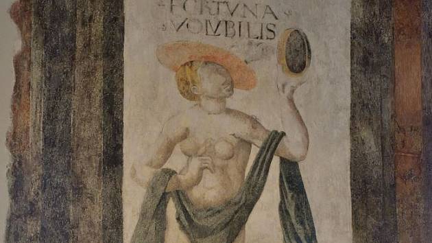 Fortuna Volubilis, Štěstěna vrtkavá, kterou si nechal na zeď jednoho ze sálů pardubického zámku vymalovat Vojtěch z Pernštejna.