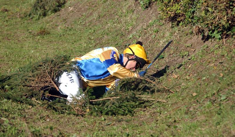 Velká pardubická je velkou sportovní i společenskou událostí.