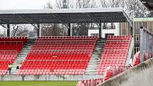 Nový fotbalový stadion prvoligového týmu FK Pardubice v prostorách bývalého Letního stadinu v Pardubicích  je téměř hotov.