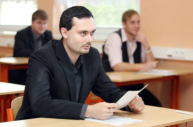 Maturanti na Střední odborné škole EDUCA Pardubice.