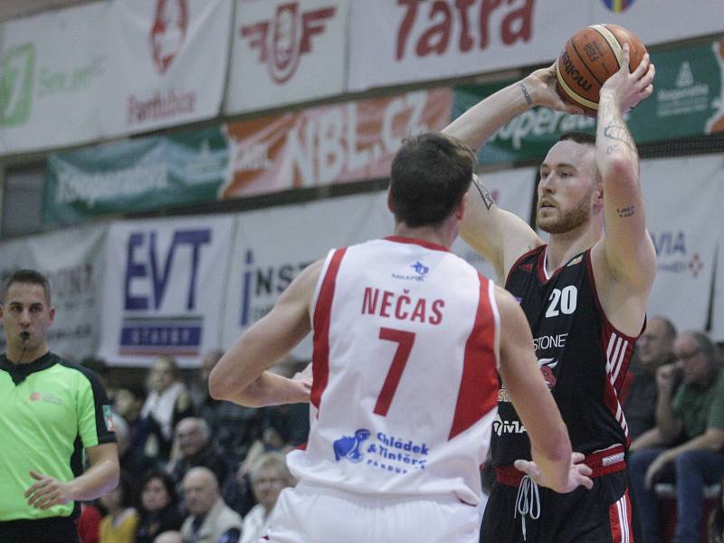 Kooperativa NBL: BK JIP Pardubice - Dekstone Tuři Svitavy.