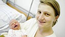 Anna Sochová  se narodila 22. listopadu v 15:02 hodin. Měřila 55 centimetrů a vážila 3920 gramů. Maminku Lucii u porodu podporoval tatínek František a doma v Pardubicích čeká ještě čtyřletý brácha František. 
