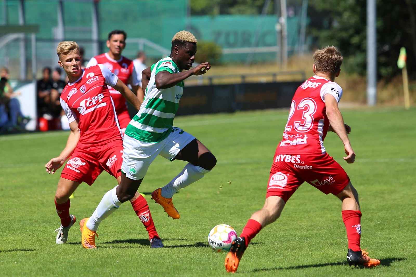 Fürth vs. FK Pardubice.