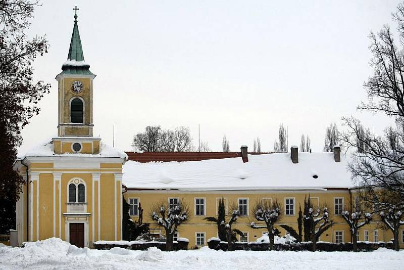 Národní hřebčín Kladruby nad Labem