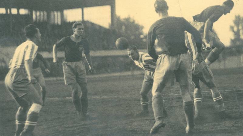 Fotbal v Pardubicích si připomíná výročí. Před 80 lety se tady poprvé hrála nejvyšší soutěž.