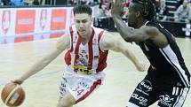 Mattoni NBL: BK JIP Pardubice - ČEZ Basketball Nymburk.