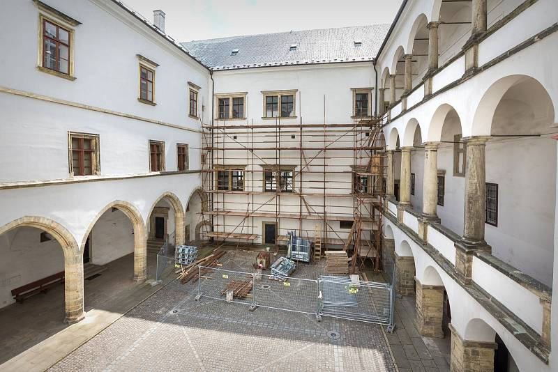 Zámecký palác bude sloužit především prezentaci samotného paláce a významného rodu Pernštejnů.