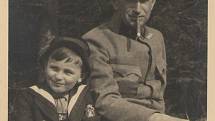 Josef Gočár se synem