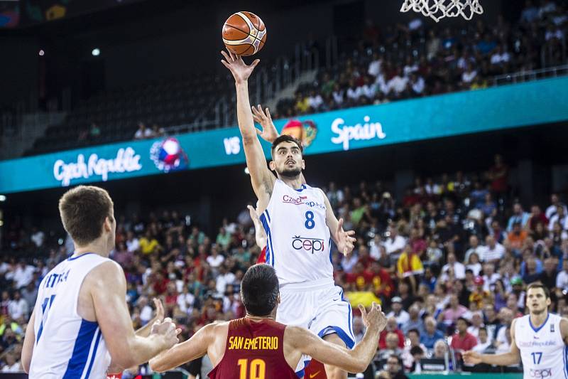 Z basketbalového duelu Česko - Španělsko na ME  2017.