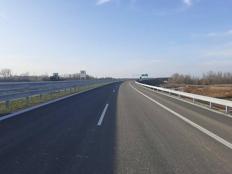 K otevření nového úseku dálnice D35 došlo 15. prosince