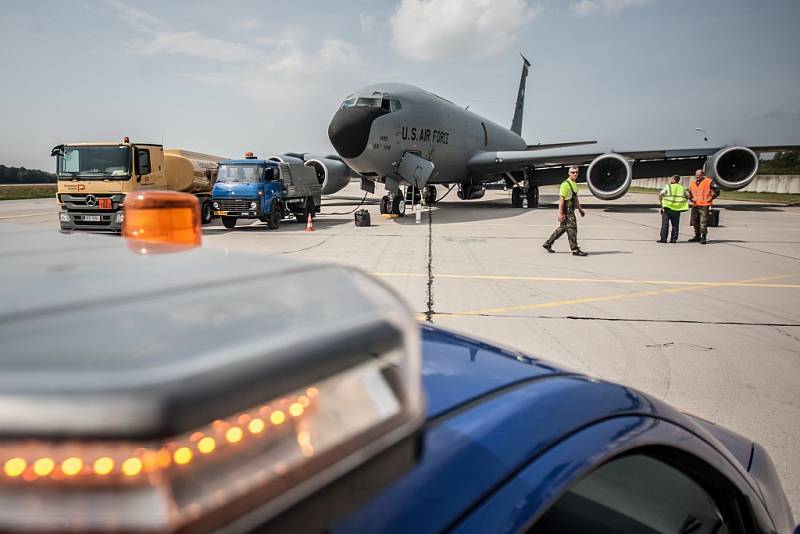 Do Pardubic přilétly dva americké tankovací letouny KC-135.