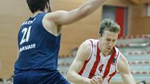 Kooperativa NBL: BK JIP Pardubice - NH Ostrava.