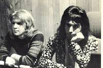 Eddie Howell a Freddie Mercury.