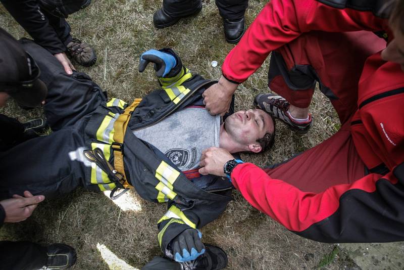 Krajské kolo TFA hasičů Pardubického a Královéhradeckého kraje 2015 v Hoděšovicích.