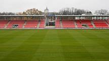 Nový fotbalový stadion prvoligového týmu FK Pardubice v prostorách bývalého Letního stadinu v Pardubicích  je téměř hotov.