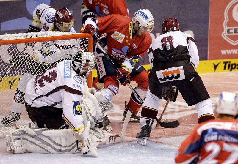 HC ČSOB Pojišťovna Pardubice – HC Sparta Praha 2:6