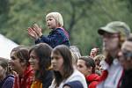 Diváky nevylekala ani nepřízeň počasí a festival České hrady.CZ si všichni náramně užívali