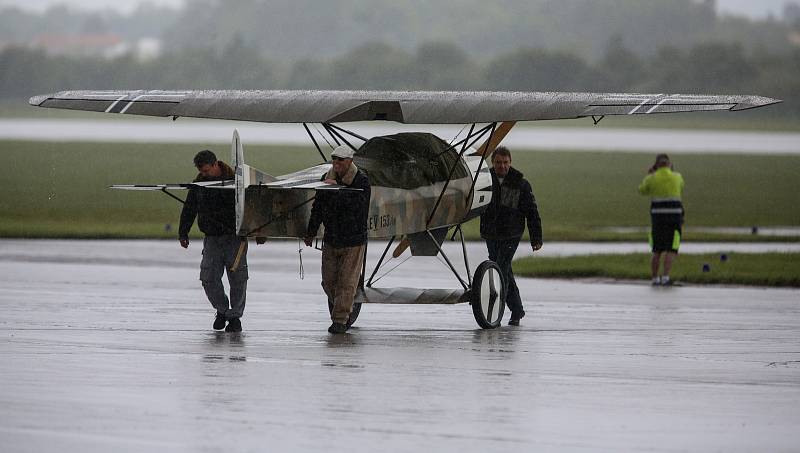 Letecká show Aviatická pouť v Pardubicích