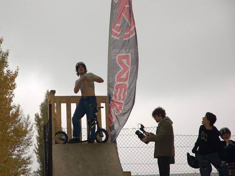 Pardubický skatepark hostil Evropský pohár ve freestyle na koloběžkách