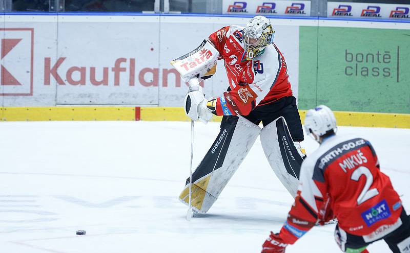 Hokejová extraliga: HC Dynamo Pardubice - HC Energie Karlovy Vary.