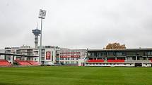 Nový fotbalový stadion prvoligového týmu FK Pardubice v prostorách bývalého Letního stadinu v Pardubicích  je téměř hotov.