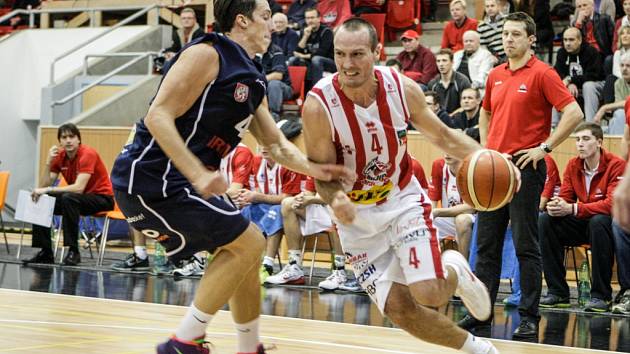 BK JIP Pardubice - BK Armex Děčín 65:67