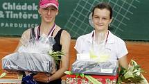 Finále juniorek, vyhrála Tereza Smitková (vlevo) nad Jesicou Malečkovou