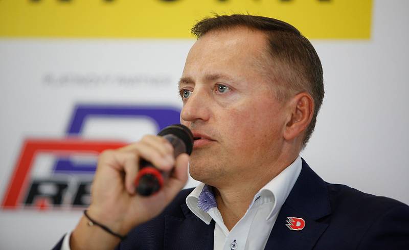 Extraligový tým HC Dynamo Pardubice představil na tiskové konferenci v pardubické Enteria Areně nového trenéra A týmu pana Radima Rulíka.