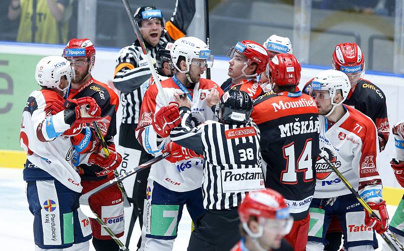 Hokejová extraliga: HC Dynamo Pardubice - Mountfield HK.