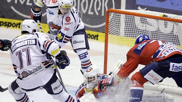 HC ČSOB Pardubice – HC Chomutov  3:4 sn