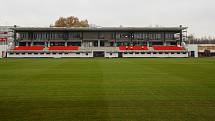 Nový fotbalový stadion prvoligového týmu FK Pardubice v prostorách bývalého Letního stadinu v Pardubicích  je téměř hotov.